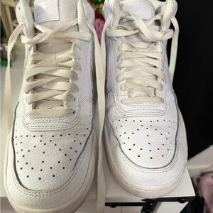 Nike White Leather Sneakers